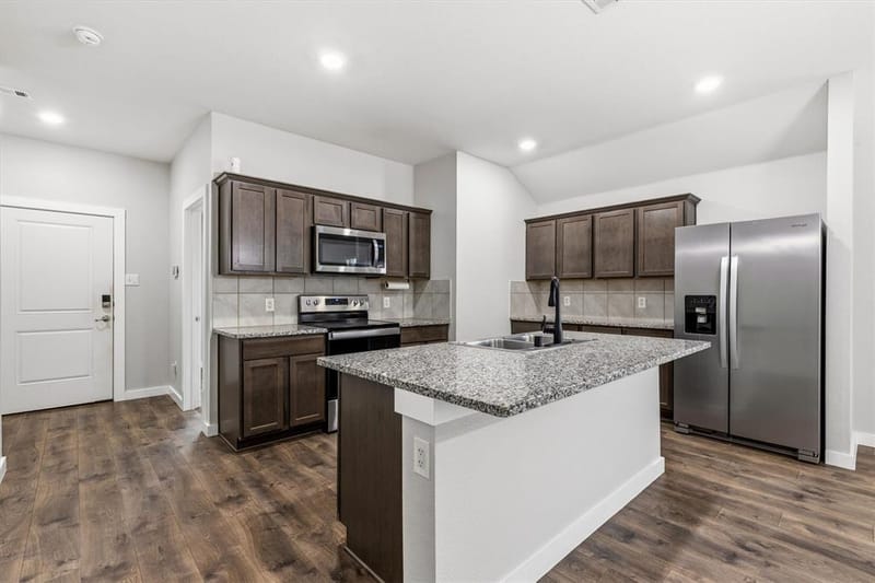 2333 Bellewood Court, Crandall TX 75114 - Photo 8