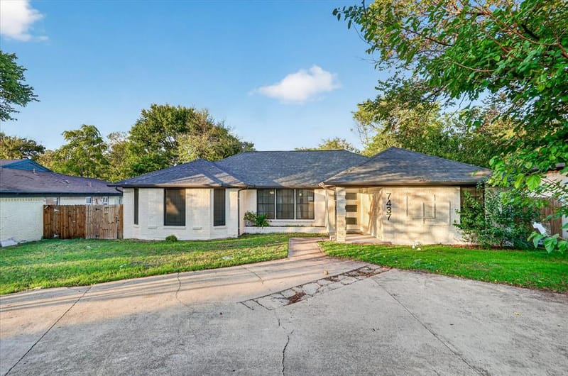 7437 Eccles Drive, Dallas TX 75227