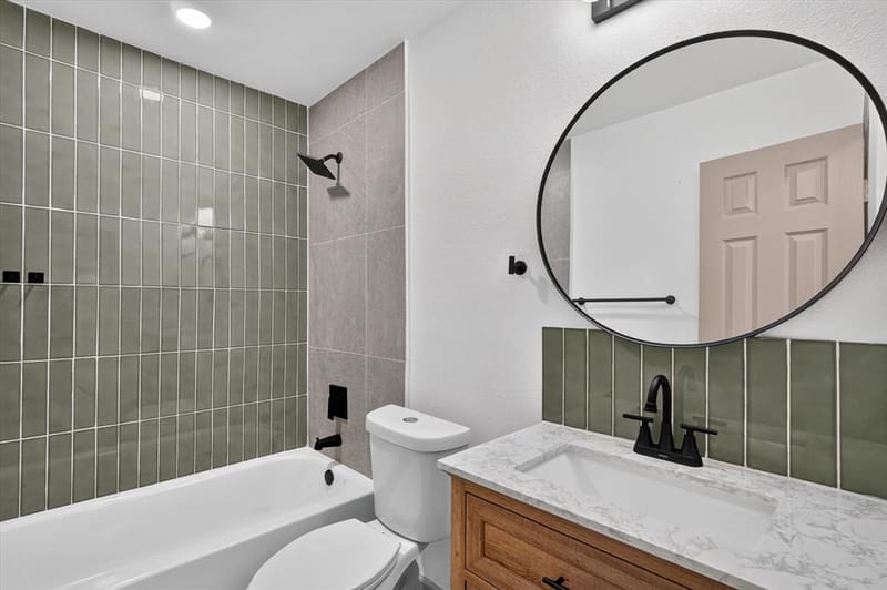 7437 Eccles Drive, Dallas TX 75227 - Photo 14