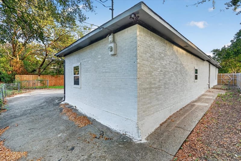 7437 Eccles Drive, Dallas TX 75227 - Photo 21