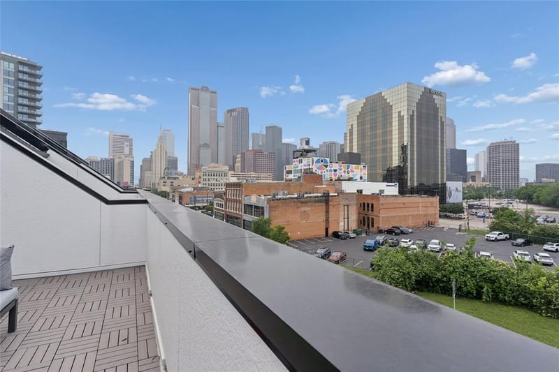 2401 Canton Street # 1002, Dallas TX 75201 - Photo 32