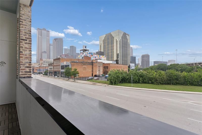 2401 Canton Street # 1002, Dallas TX 75201 - Photo 20