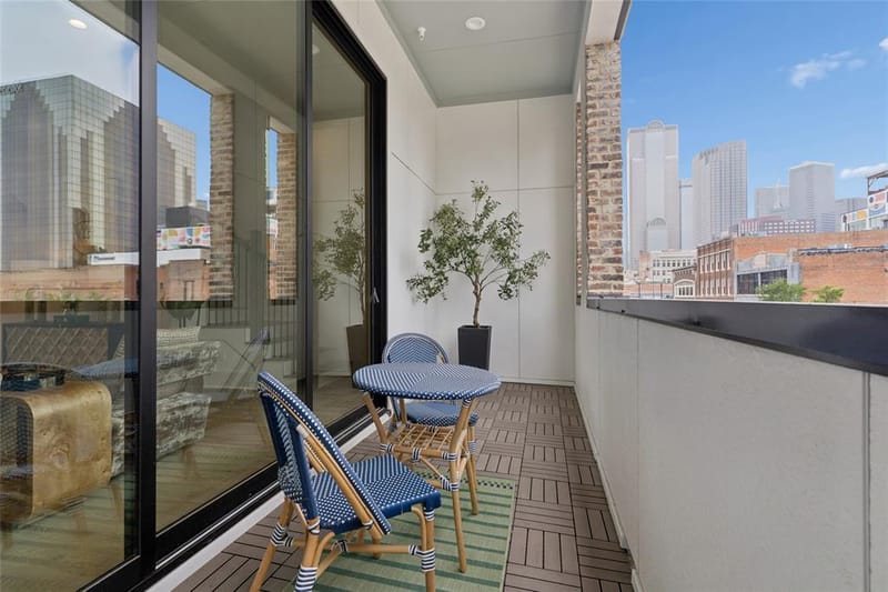 2401 Canton Street # 1002, Dallas TX 75201 - Photo 19