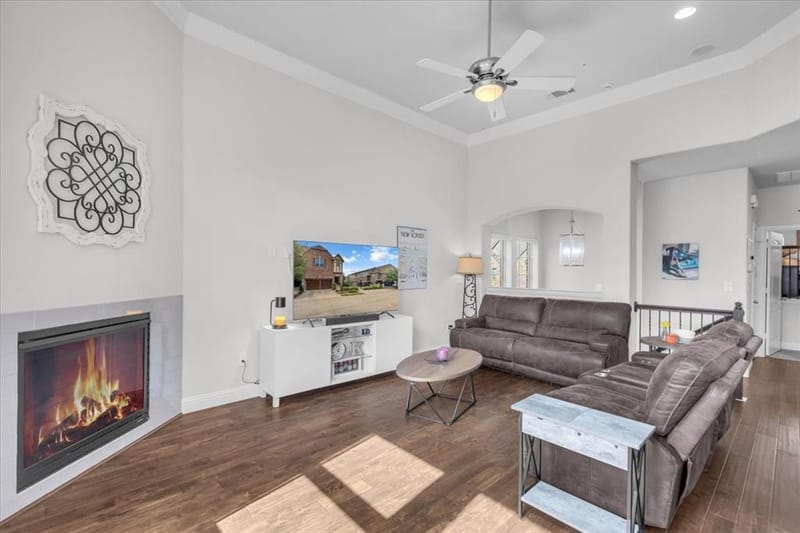 568 Hampshire Drive, Lewisville TX 75067 - Photo 13
