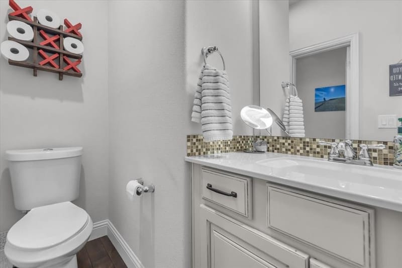 568 Hampshire Drive, Lewisville TX 75067 - Photo 12