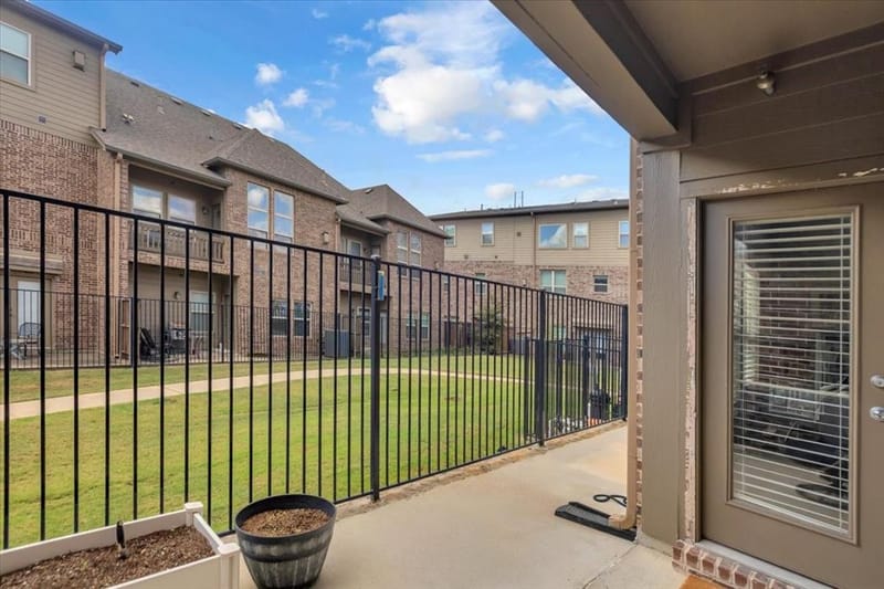 568 Hampshire Drive, Lewisville TX 75067 - Photo 34