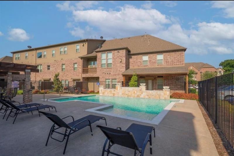 568 Hampshire Drive, Lewisville TX 75067 - Photo 35