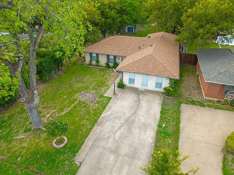 203 Evelyn Street, DeSoto TX 75115 - Photo 33