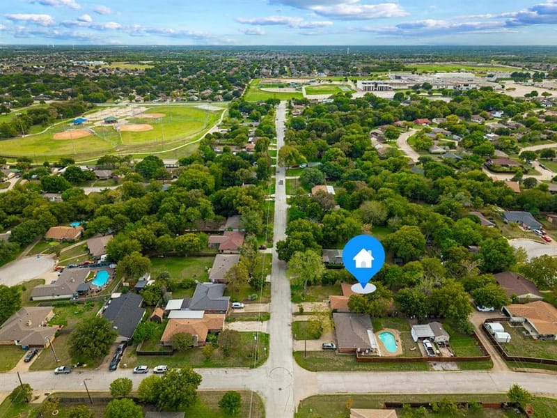 203 Evelyn Street, DeSoto TX 75115 - Photo 40