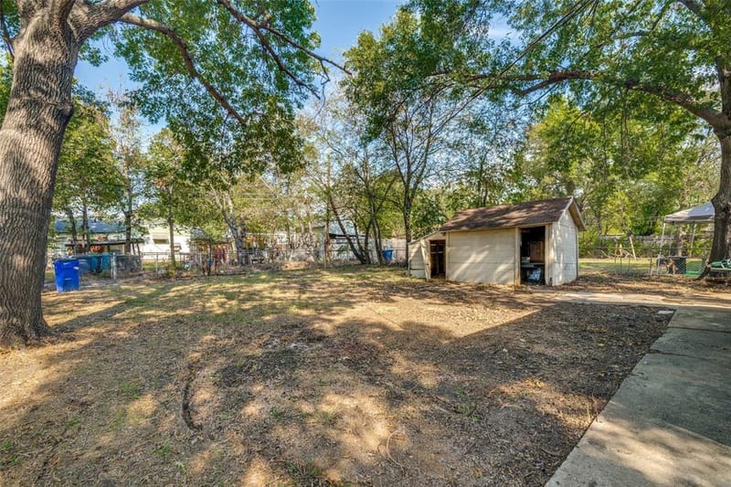 10429 Aledo Drive, Dallas TX 75228 - Photo 12