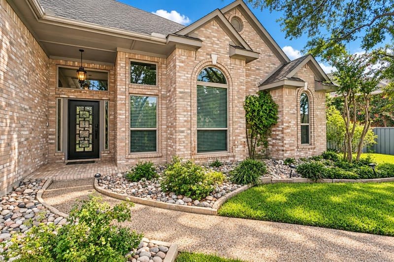 2990 Hillingdon Drive, Richardson TX 75082 - Photo 2