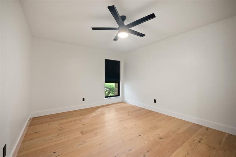 7111 Claybrook Drive, Dallas TX 75231 - Photo 24