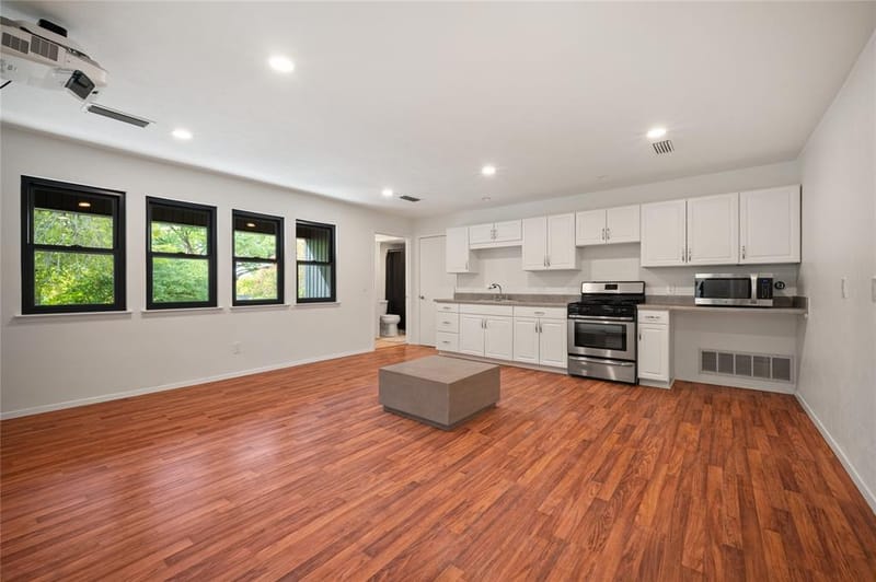 7111 Claybrook Drive, Dallas TX 75231 - Photo 25
