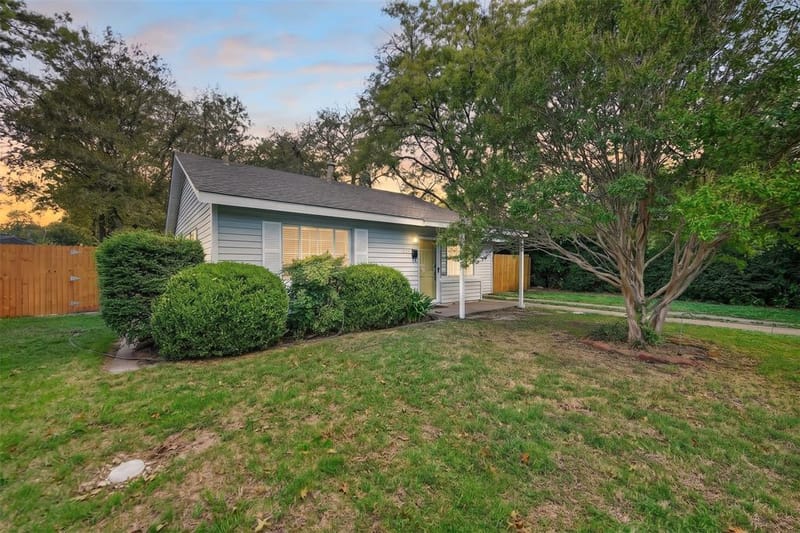 1029 Coit Street, Denton TX 76201