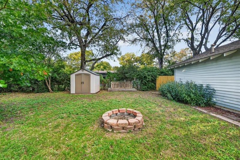 1029 Coit Street, Denton TX 76201 - Photo 21
