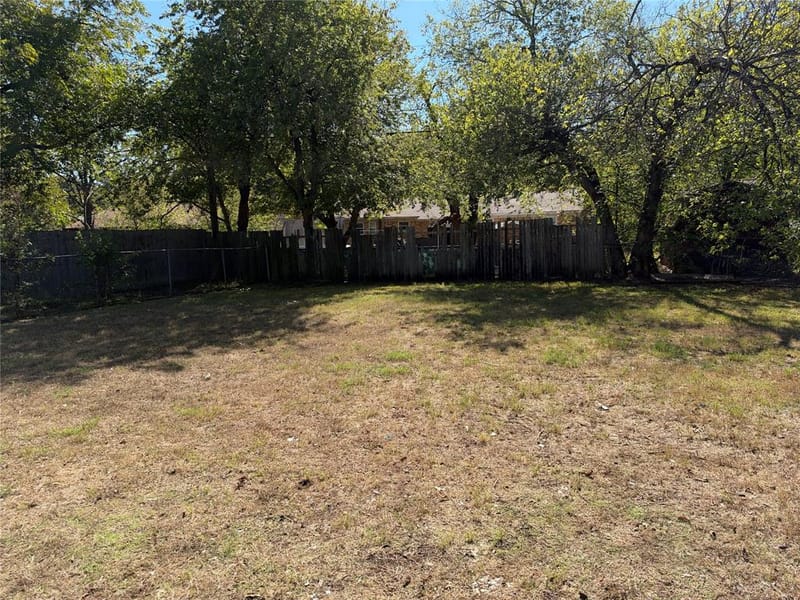 127 Wanda Way, Burleson TX 76028 - Photo 3