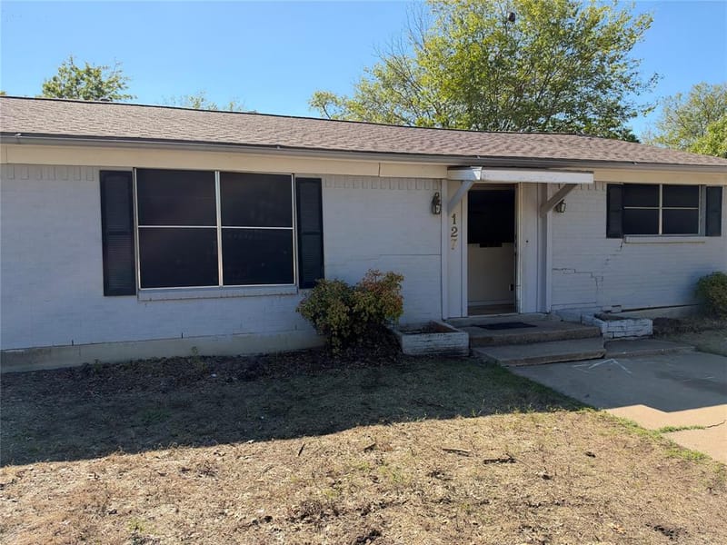 127 Wanda Way, Burleson TX 76028
