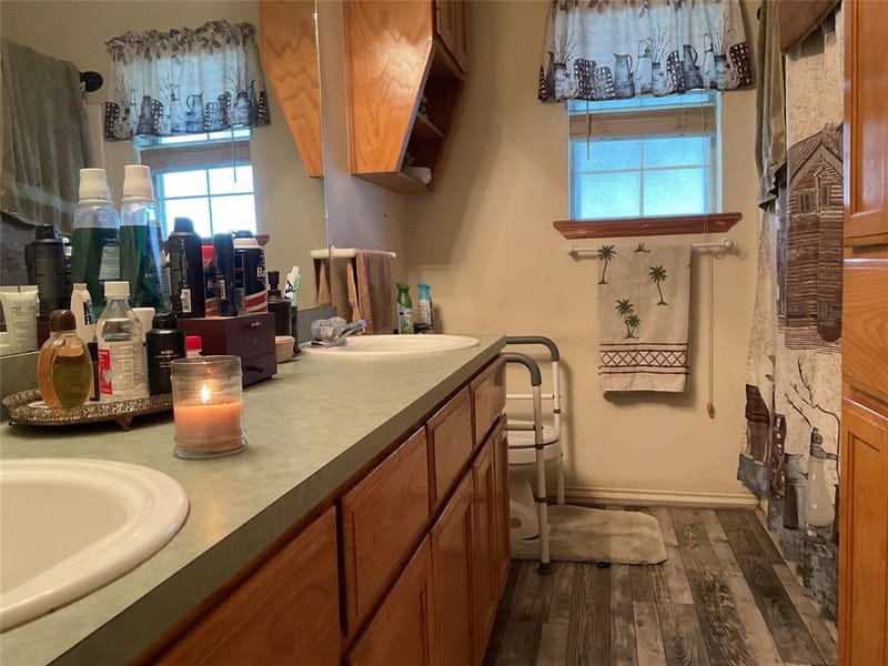 101 EdgeForest Drive, Elm Mott TX 76640 - Photo 17