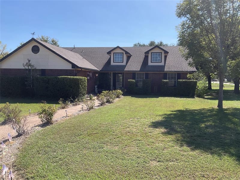 101 EdgeForest Drive, Elm Mott TX 76640 - Photo 28
