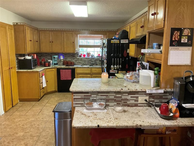 101 EdgeForest Drive, Elm Mott TX 76640 - Photo 5