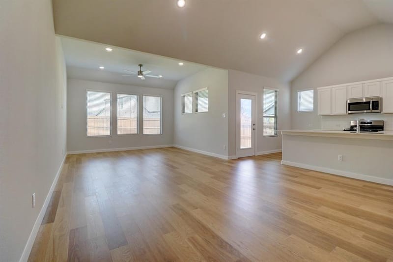722 Tidal Drive, Princeton TX 75071 - Photo 6