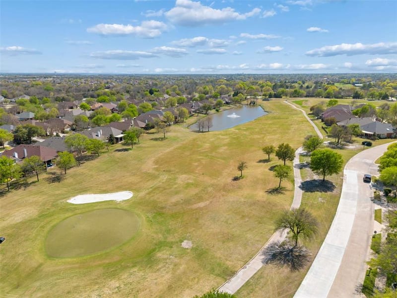 379 Southern Hills Drive, Fairview TX 75069 - Photo 2