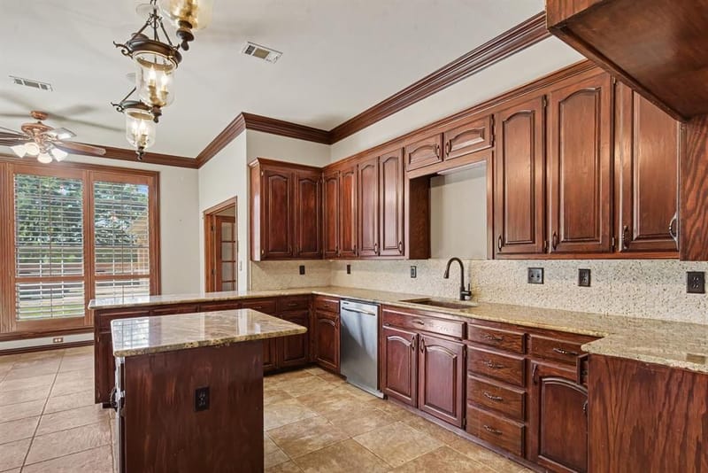 8304 Karen Lane, Terrell TX 75160 - Photo 10