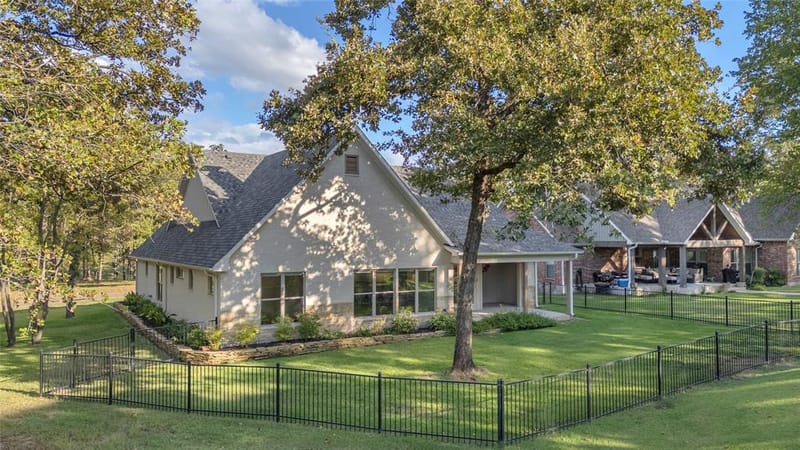 239 Colonial Drive, Mabank TX 75156 - Photo 32