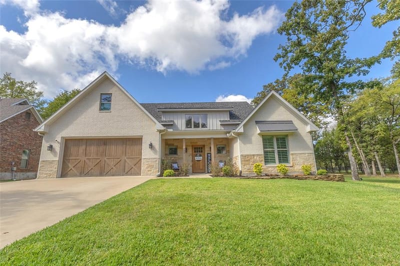 239 Colonial Drive, Mabank TX 75156