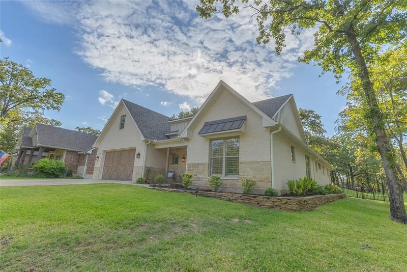 239 Colonial Drive, Mabank TX 75156 - Photo 4