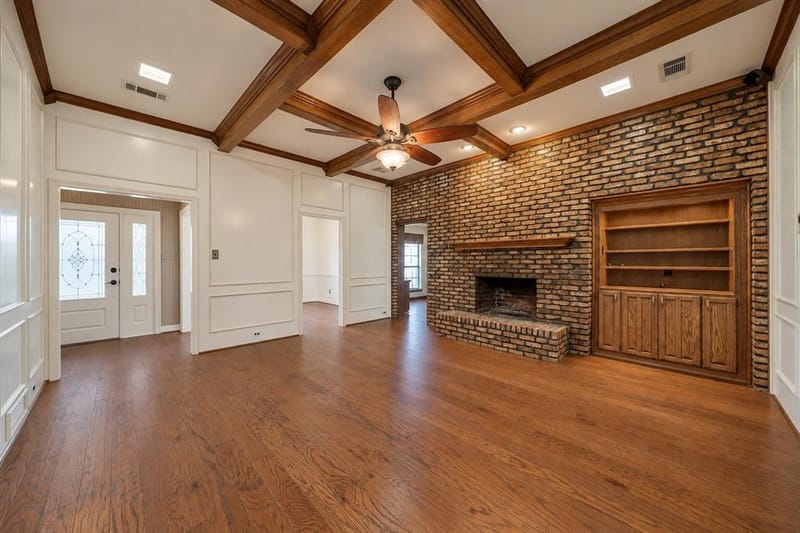 610 Shallow Creek Drive, Oak Leaf TX 75154 - Photo 7