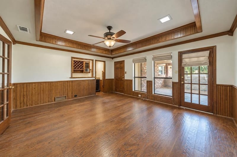 610 Shallow Creek Drive, Oak Leaf TX 75154 - Photo 10
