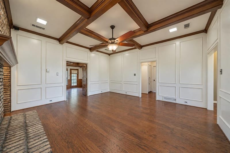 610 Shallow Creek Drive, Oak Leaf TX 75154 - Photo 8