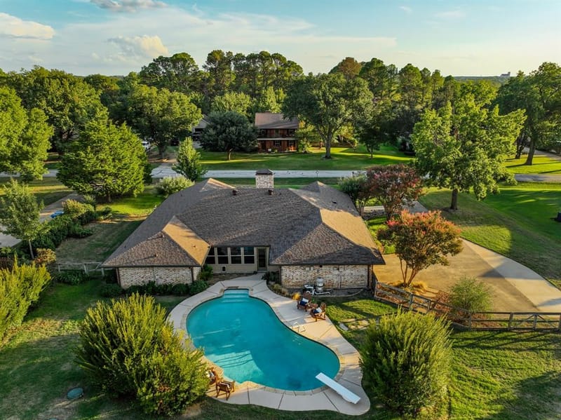 245 Valley View Trail, Double Oak TX 75077 - Photo 2