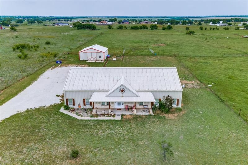 15350 US Highway 380, Krum TX 76249 - Photo 2