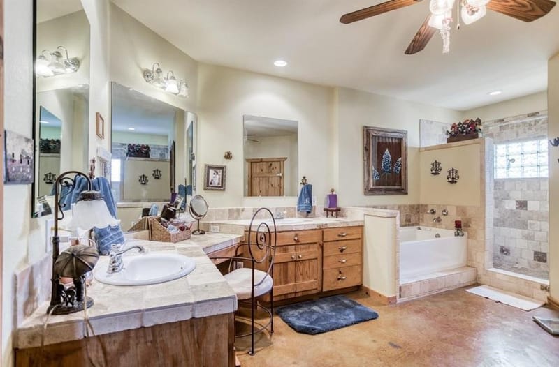 15350 US Highway 380, Krum TX 76249 - Photo 28