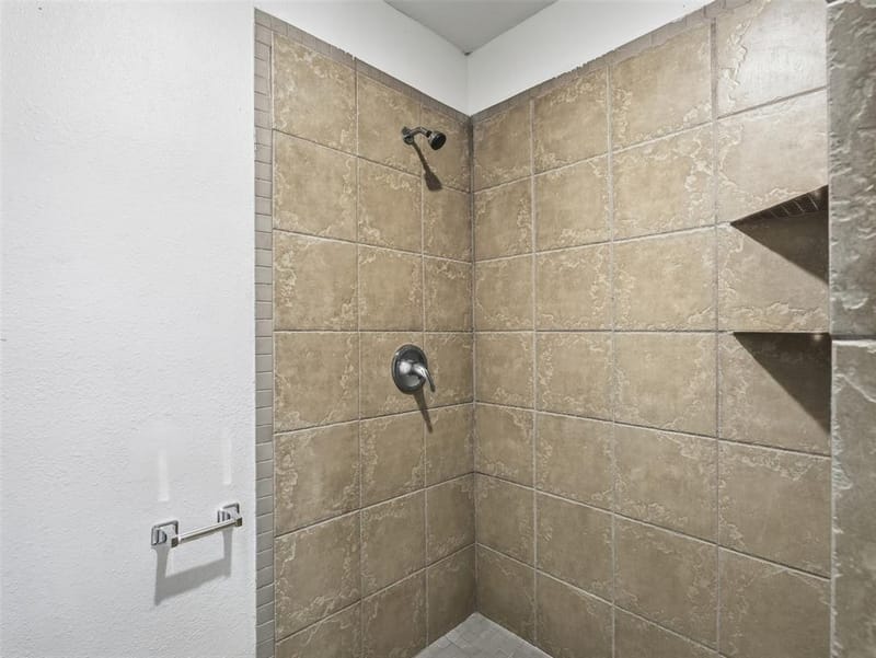 1419 E Waco Avenue, Dallas TX 75216 - Photo 18