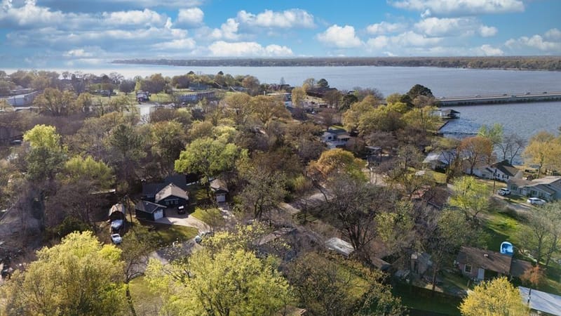 303 Whispering Oaks Trail, Payne Springs TX 75156 - Photo 23