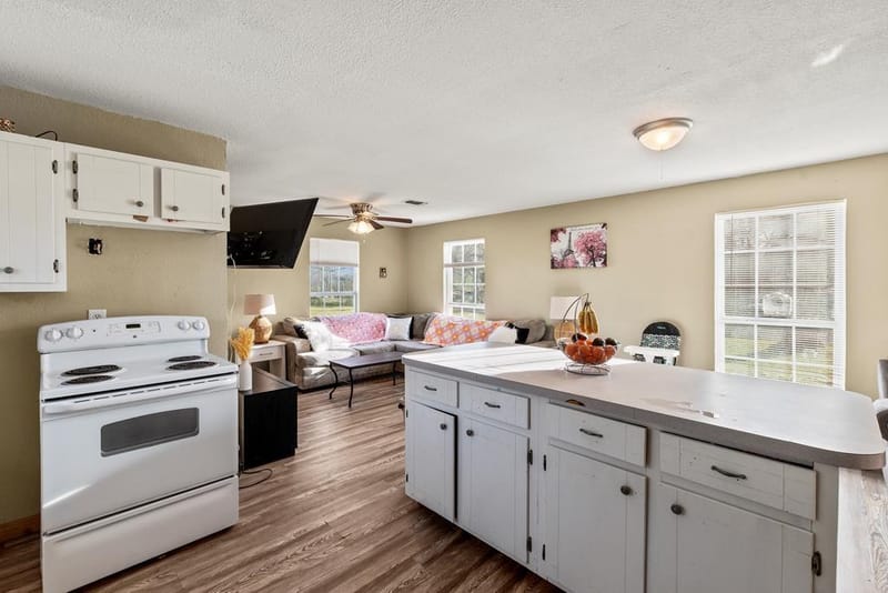 303 Whispering Oaks Trail, Payne Springs TX 75156 - Photo 5