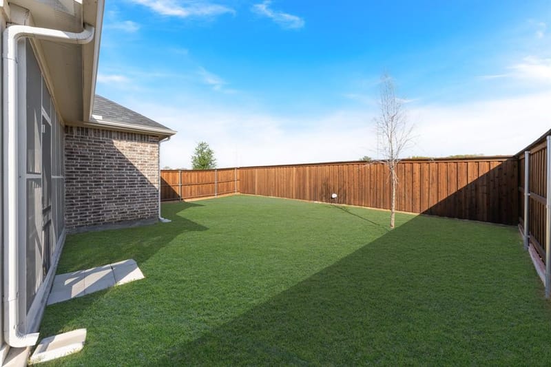 140 Ashbrook Street, Little Elm TX 75068 - Photo 33