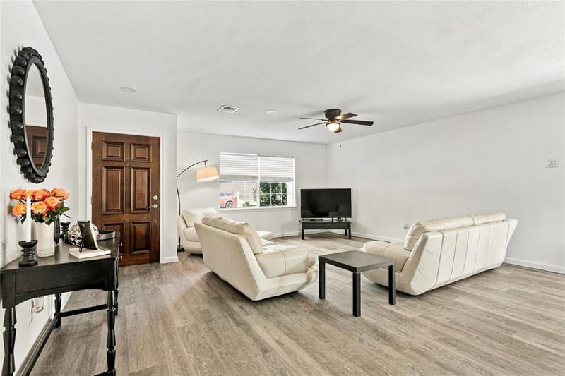 2016 Lymington Road, Carrollton TX 75007 - Photo 7