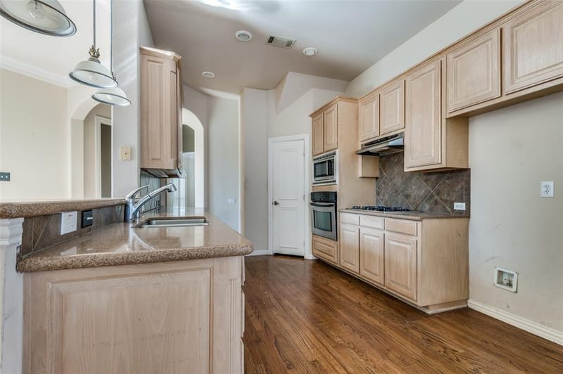 1014 Ricci Court, Irving TX 75062 - Photo 13