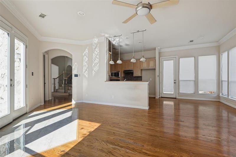 1014 Ricci Court, Irving TX 75062 - Photo 4