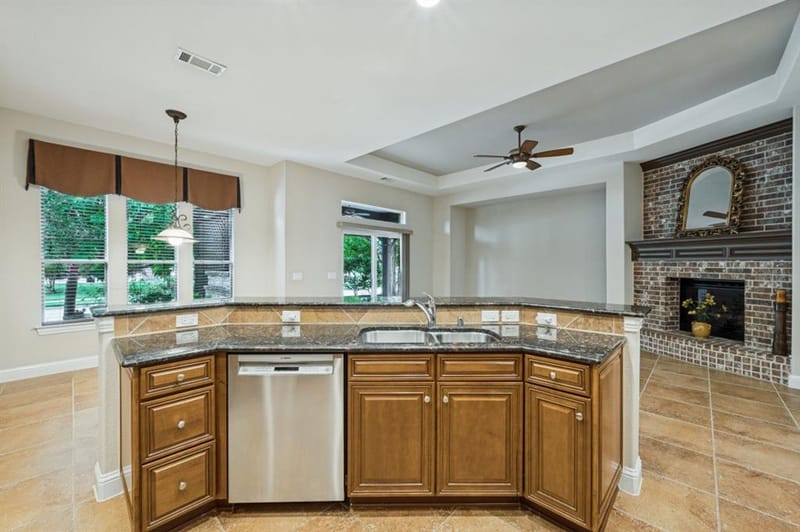 7091 Glen Abbey Court, Frisco TX 75036 - Photo 12