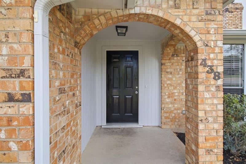 438 Blueridge Drive, Duncanville TX 75137 - Photo 2