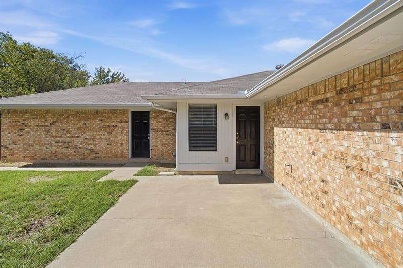 438 Blueridge Drive, Duncanville TX 75137 - Photo 28