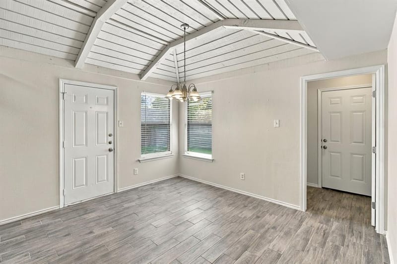 438 Blueridge Drive, Duncanville TX 75137 - Photo 10