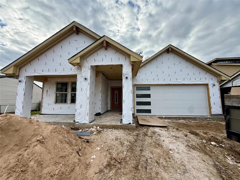427 32nd Street, Grand Prairie TX 75050