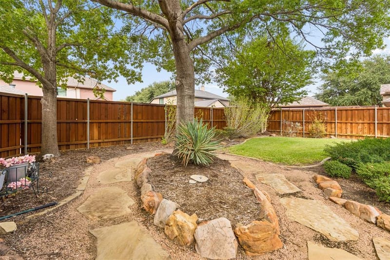 327 Hampton Court, Coppell TX 75019 - Photo 25