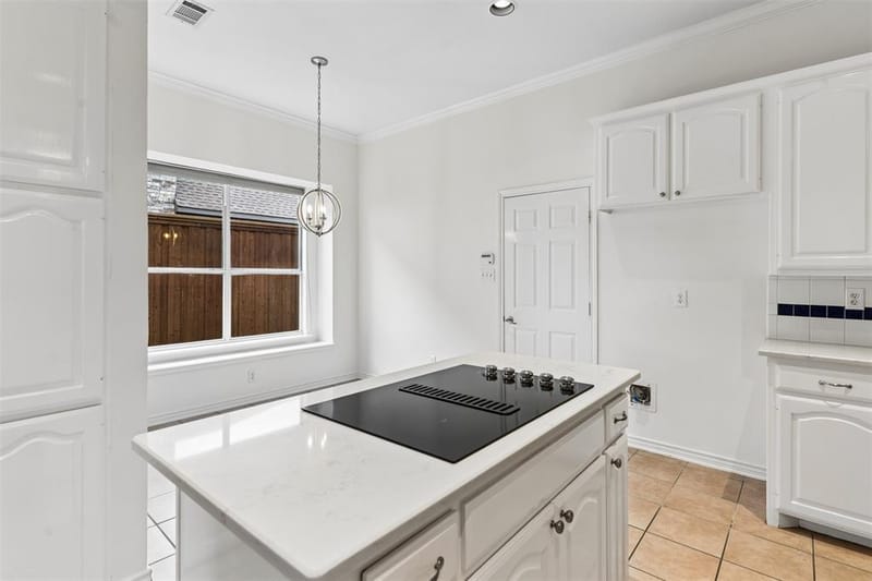 327 Hampton Court, Coppell TX 75019 - Photo 10
